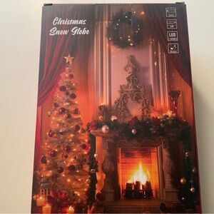 Christmas Snow Globe NEW